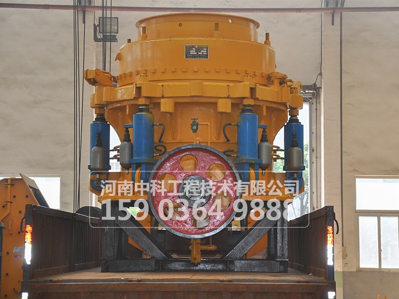 圓錐破碎機更換襯板時應注意什么事項？