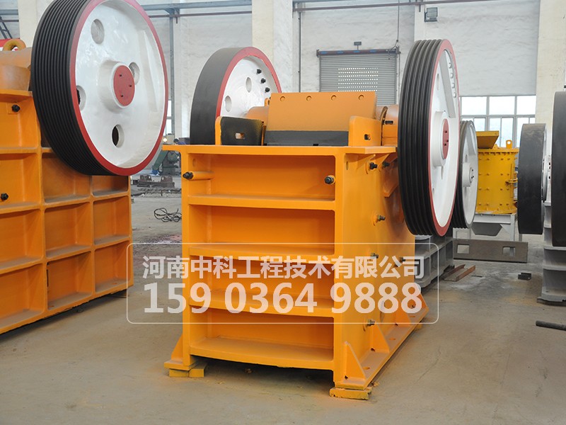 顎式破碎機(jī)襯板磨損到什么程度更換？ 